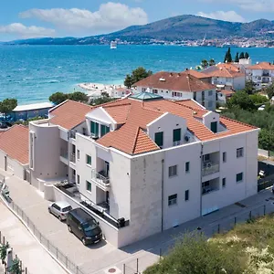  Apartament Ocrux