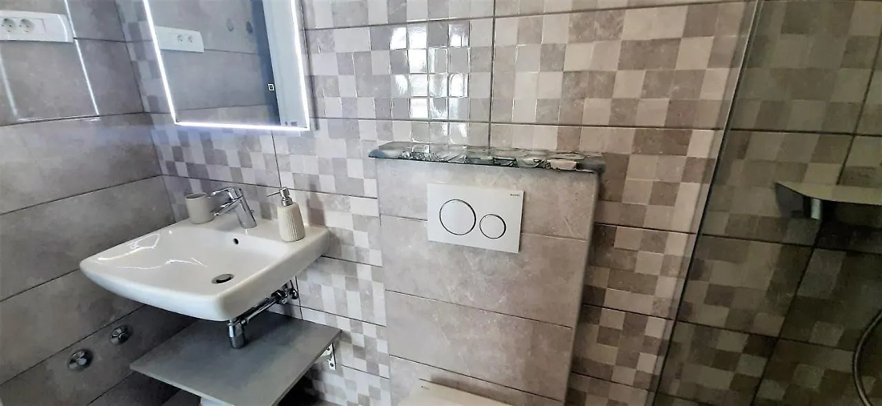 Apartments Figos トロギール クロアチア